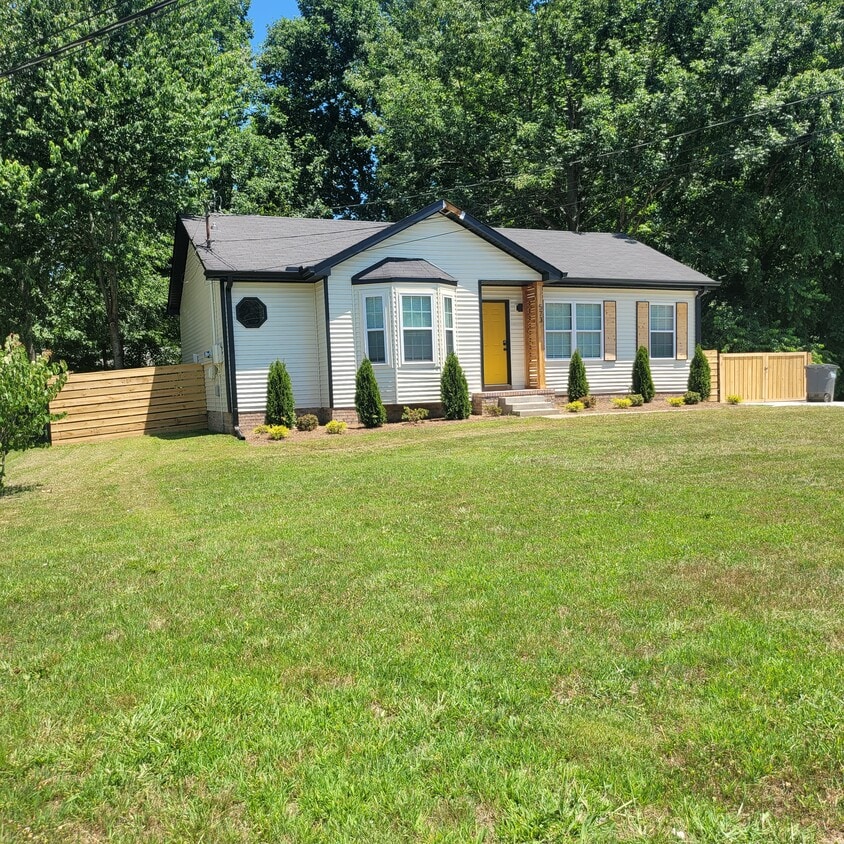 Front of home - 573 Anita Dr