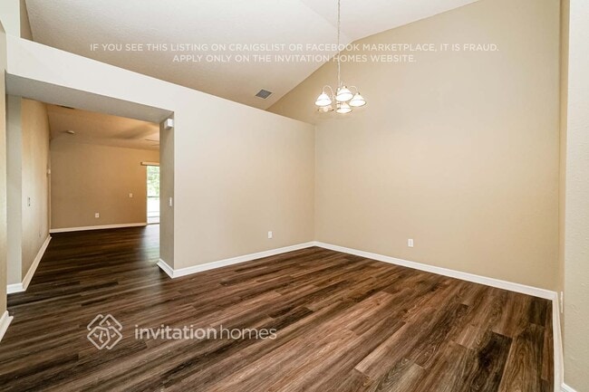 Building Photo - 4609 Rockingchair Dr