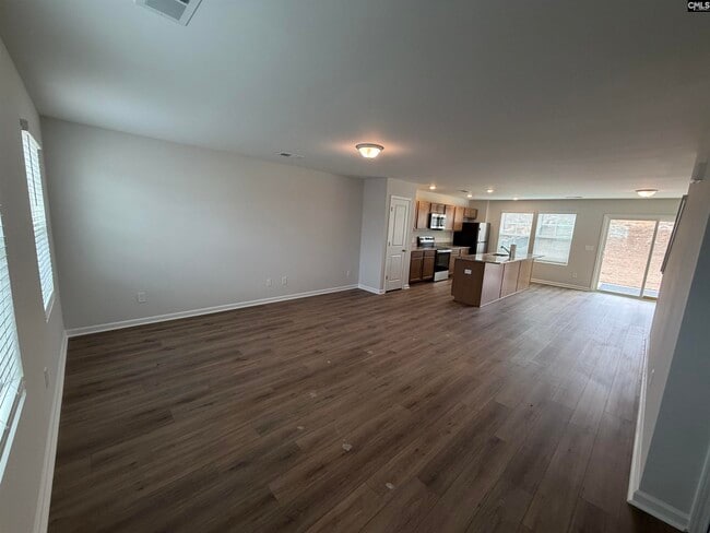 Foto del edificio - 3040 Hallsdale Dr