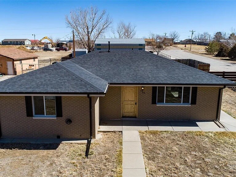 Foto principal - 710 4th St