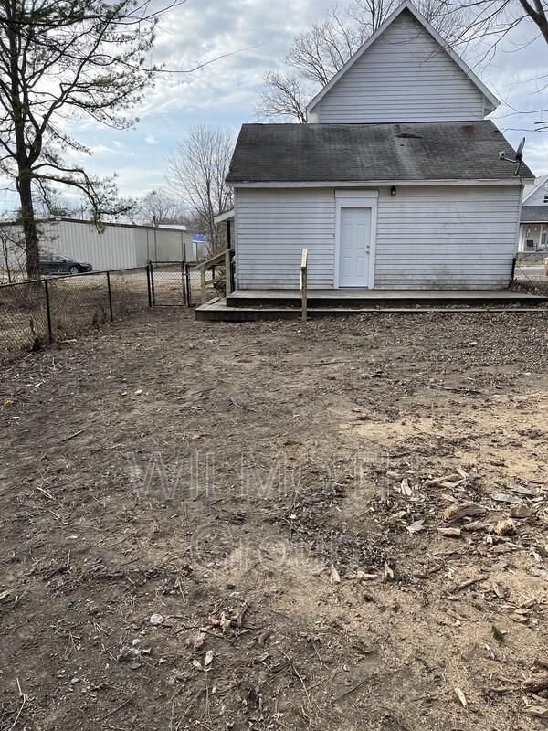 509 N Sycamore St, Ladoga, IN 47954 House for Rent in Ladoga, IN