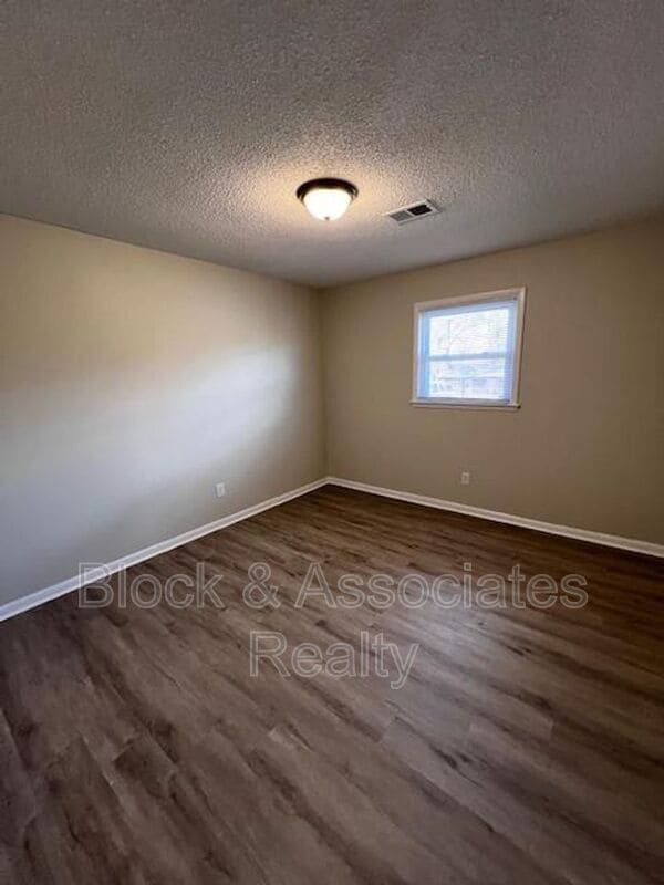 Foto del edificio - 205 Gregg St