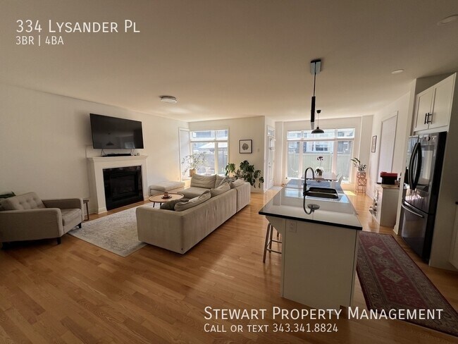 Building Photo - 334 Lysander Pl