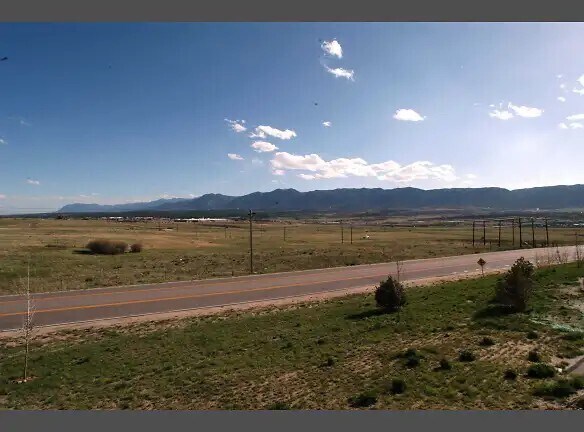 Foto del edificio - 1119 Yellow Dogwood Heights