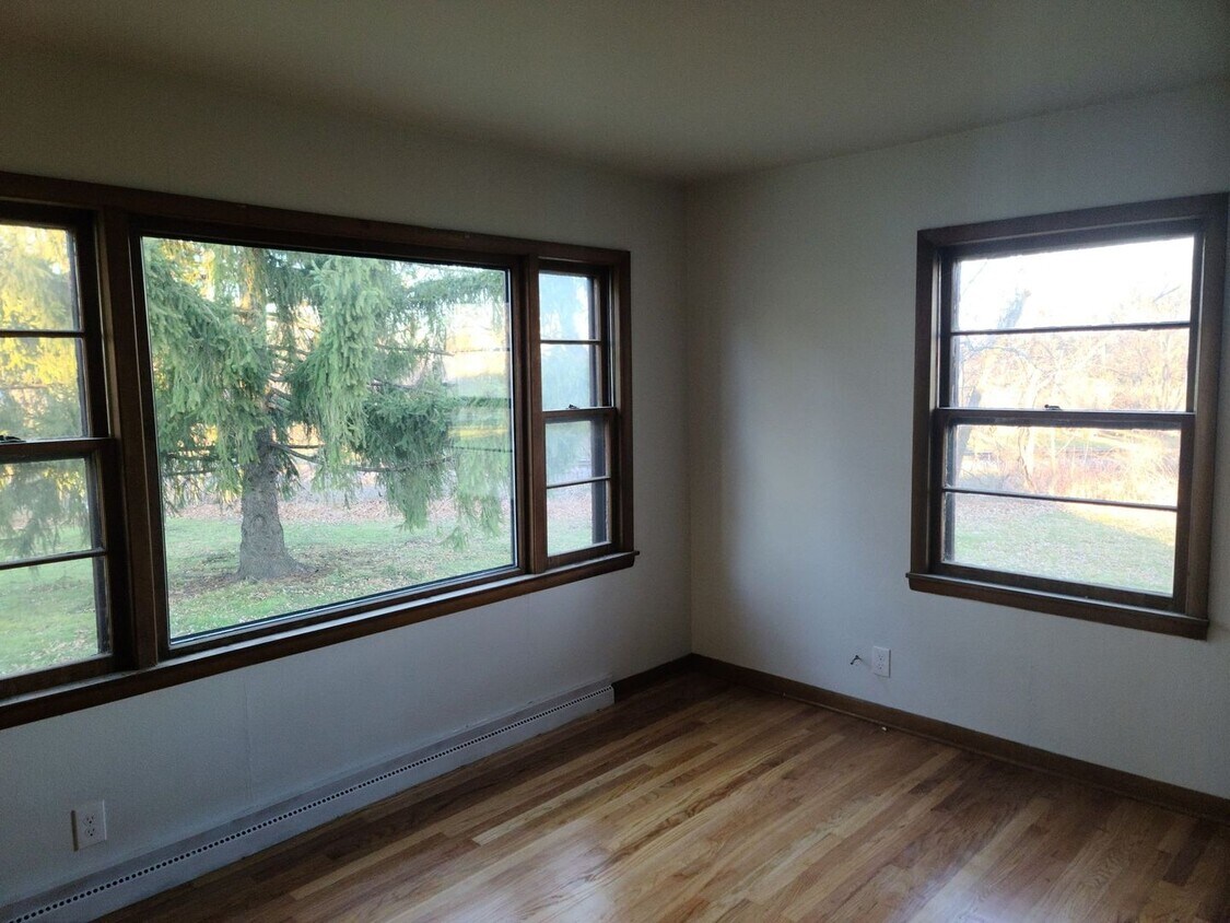 110 Fairview Ct, Waunakee, WI 53597 House Rental in Waunakee, WI