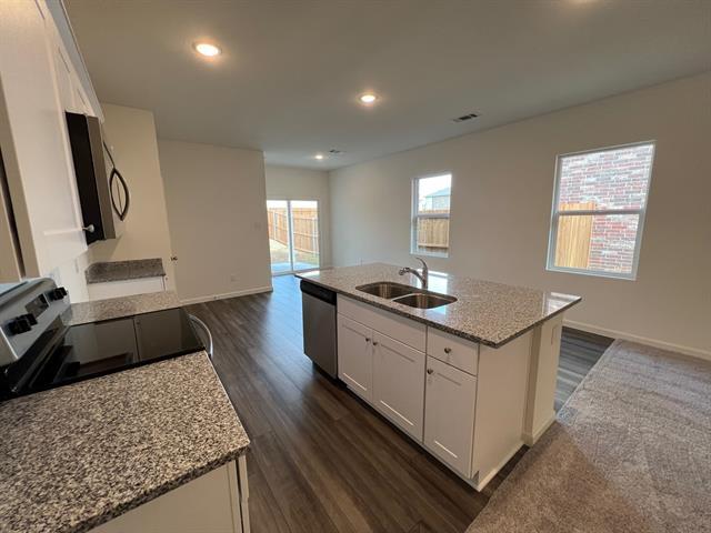 Building Photo - 1710 Washington St