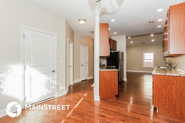 Foto del edificio - 7013 Edon Hall Way