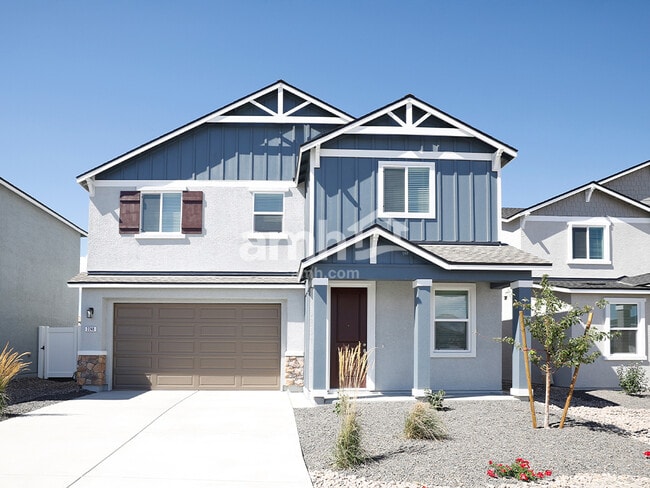 Building Photo - 2342 Dolly Ave