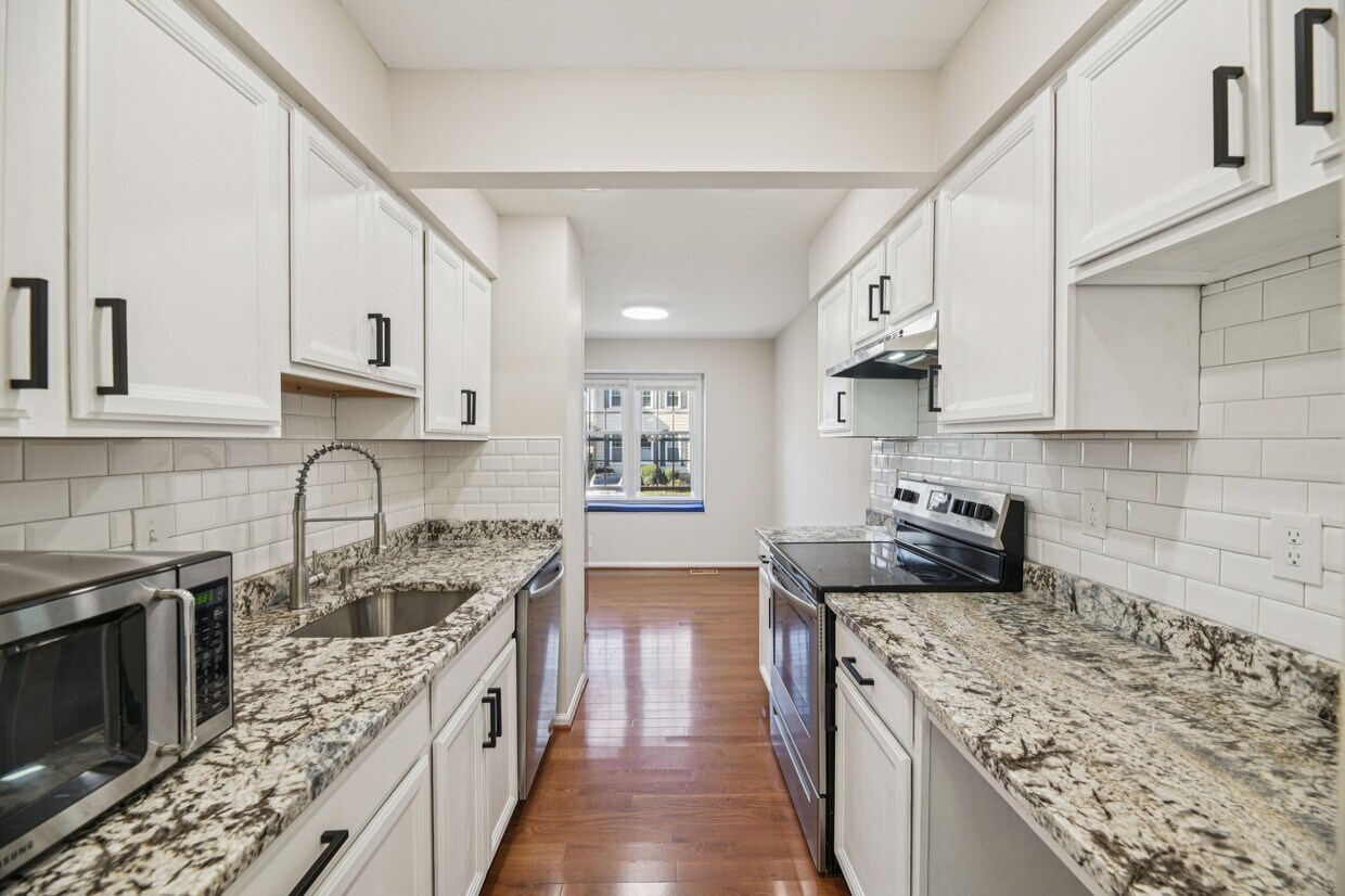 Foto principal - 9934 Longford Ct