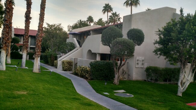 Foto del edificio - 353 N Hermosa Dr