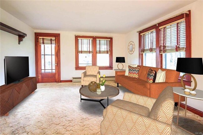 Foto del edificio - 1679 Chestnut Ridge Rd