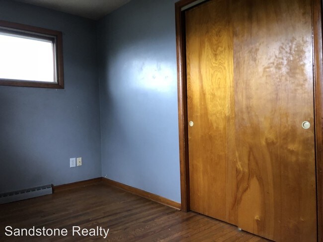 Building Photo - 3 br, 1 bath House - 431 Beebe Ave