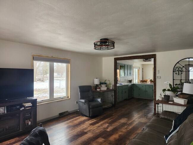 Foto del edificio - 921 S Walden Ave