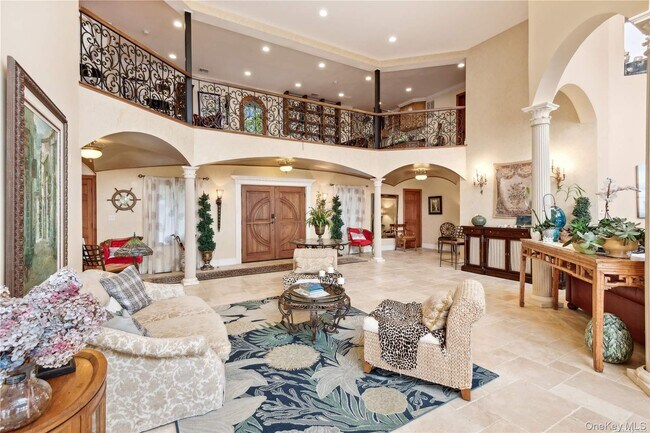 Foto del edificio - 13 Seatuck Ln