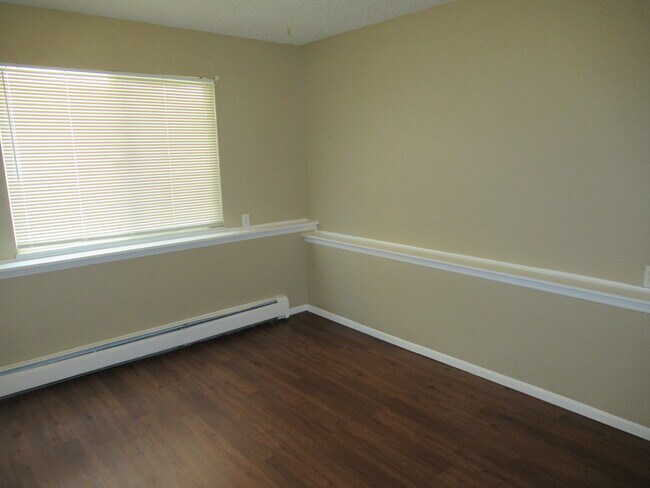 Building Photo - 3965 Stonedike Dr