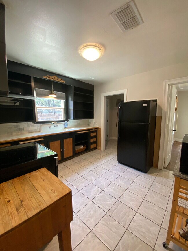 Foto del edificio - Beautiful 3 bedroom 2 bath home in Tech Terrace