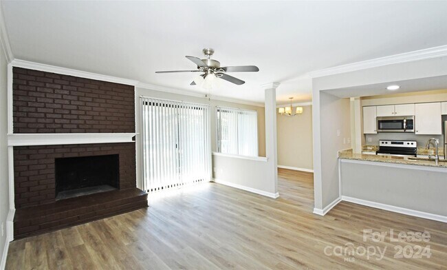 Foto del edificio - 11185 Harrowfield Rd