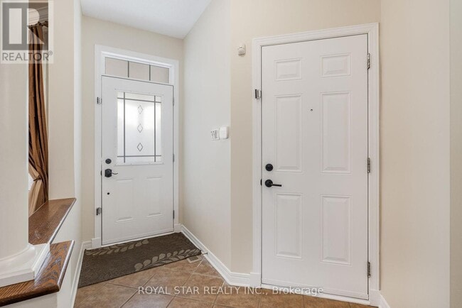 Building Photo - 846 Feather Moss Way