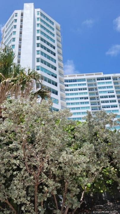 Primary Photo - 7135 Collins Ave