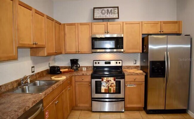 Foto del edificio - 3133 Sun Lake Ct