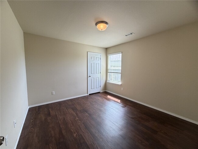 Building Photo - 3751 Alliance Dr