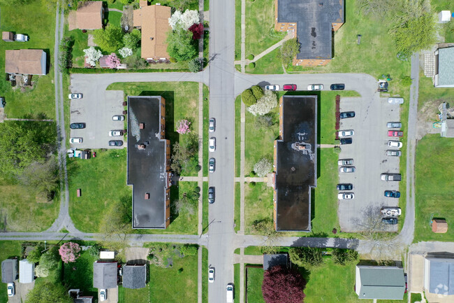 Aerial Photo - Virginia Terrace