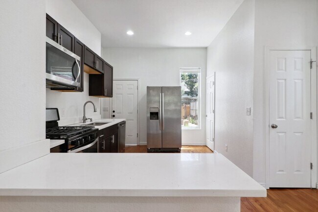 Foto del edificio - 3242 Gilpin St