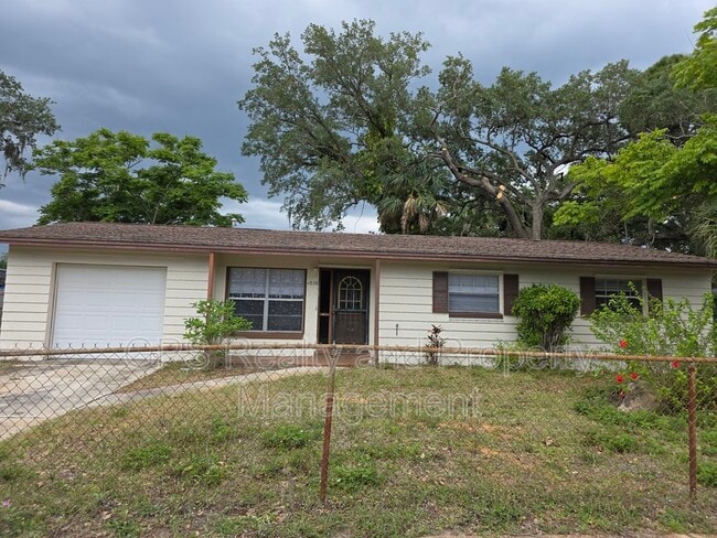 Foto del edificio - 1030 Pine Valley Ln