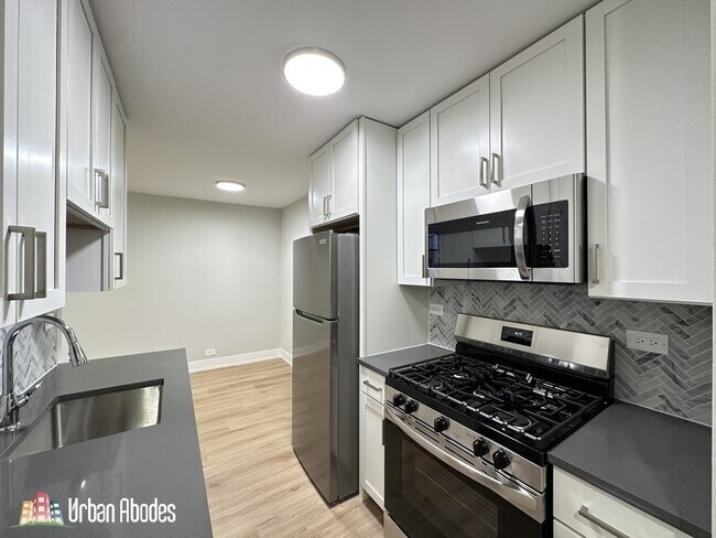 Foto del edificio - 533 W Aldine Ave