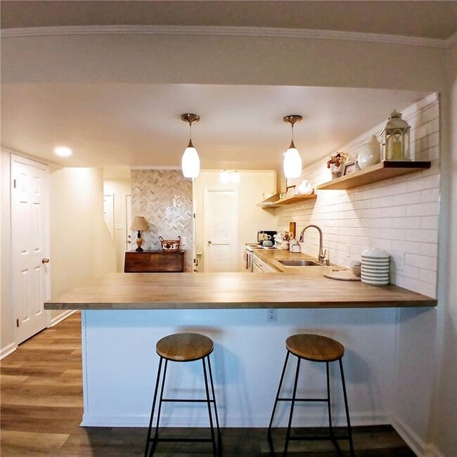 Building Photo - 605 Marshview Cir Dr