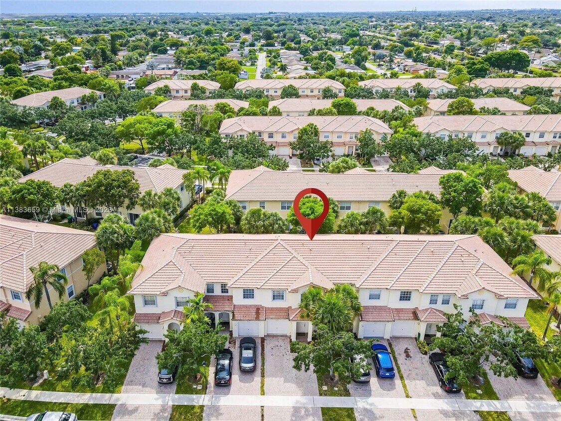 2628 SW 84th Terrace, Miramar, FL 33025 Townhome Rentals in Miramar FL