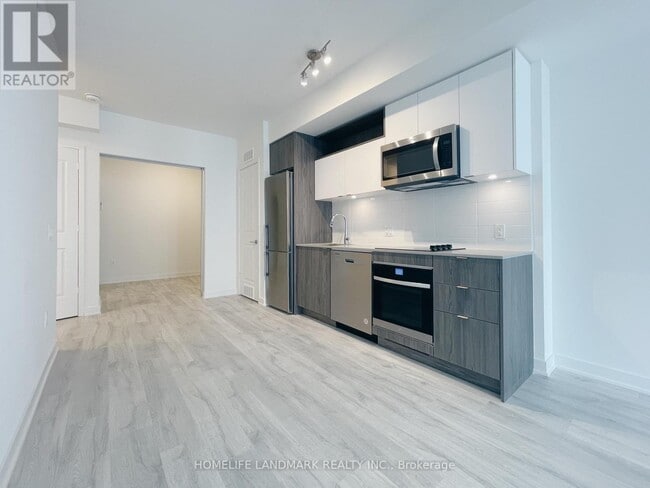 Building Photo - 100 Dalhousie St