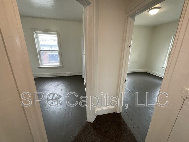Foto del edificio - 591 McAllister St