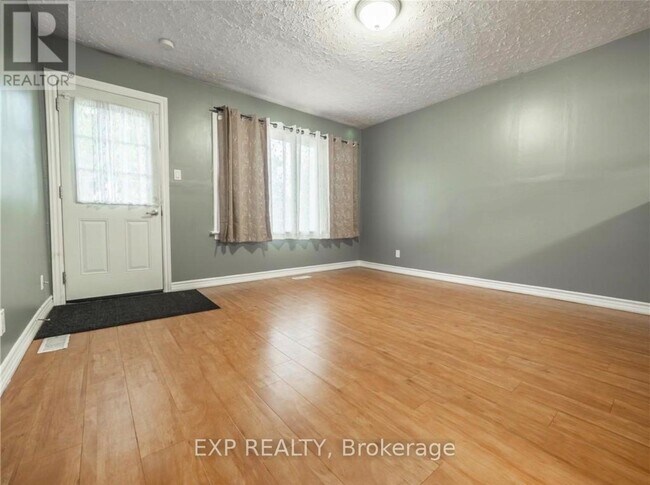 Building Photo - 29 Rockwood Ave