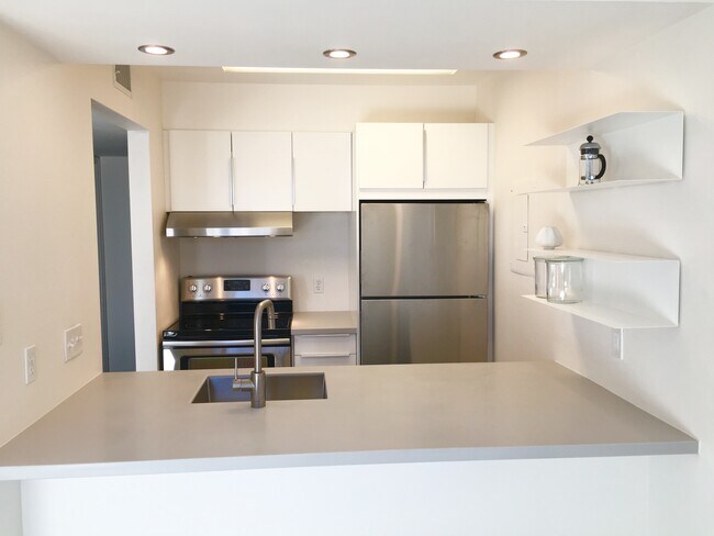 Foto del edificio - 2727 Folsom St
