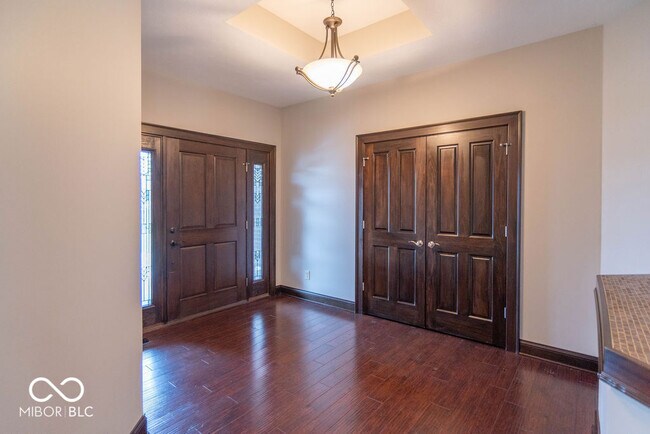 Building Photo - 3000 E County Rd 350 S