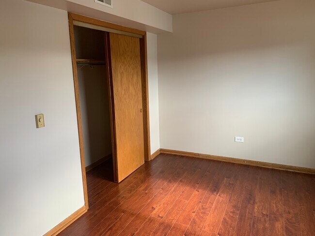 Foto del edificio - 4912 Harold Ave