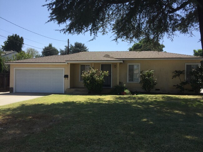 Building Photo - 10540 Daines Dr