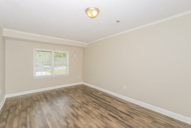 Building Photo - 4545 Stonewall Court