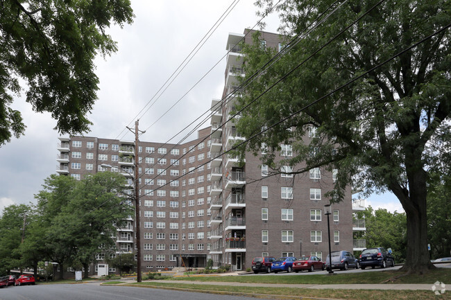 Building Photo - Regency Towers