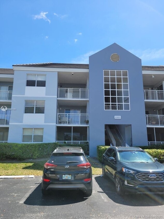 8560 SW 212th St Unit 305, Cutler Bay, FL 33189 Condo for Rent in