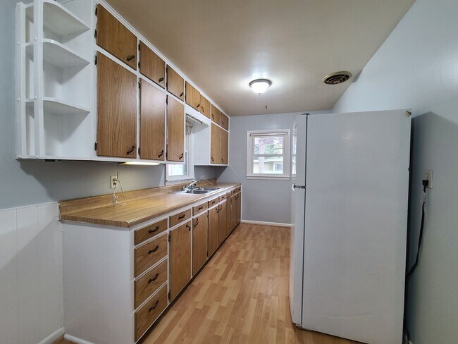 Foto del edificio - Newly Updated 3-Bedroom, 1-Bathroom Home in Benton Harbor