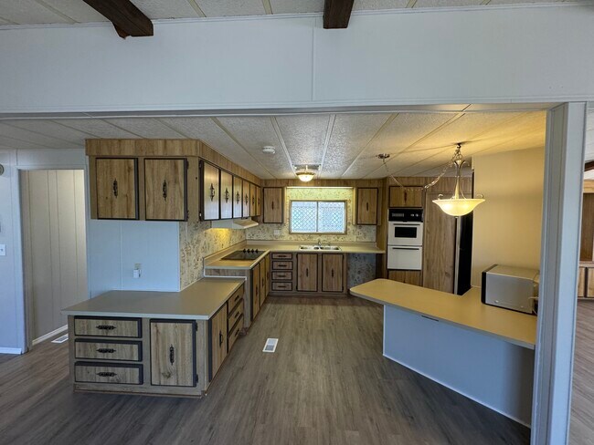 Building Photo - 59 S 72nd Pl
