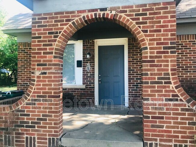 Foto del edificio - 1607 NW 29th St