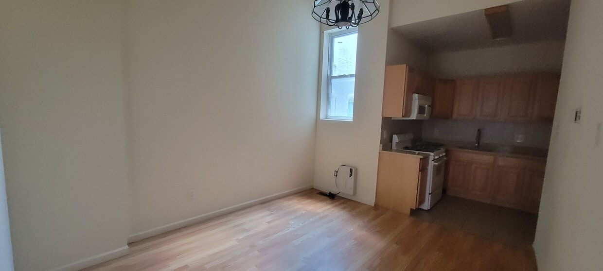 Primary Photo - 1540 N 18th St