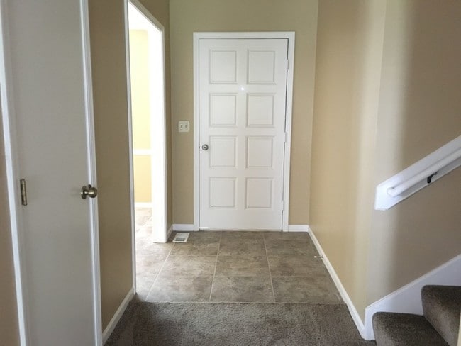 Building Photo - 15209 W 125th St