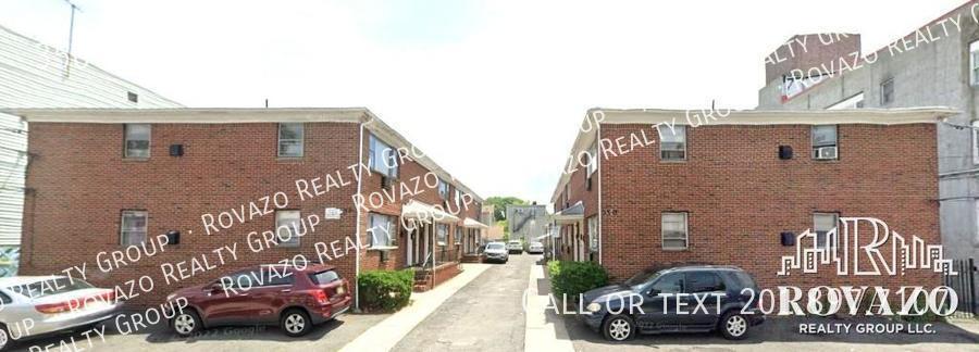 Primary Photo - 1 bedroom in Irvington