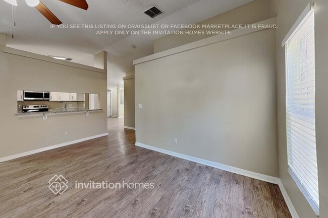 Building Photo - 14841 Margaux Dr