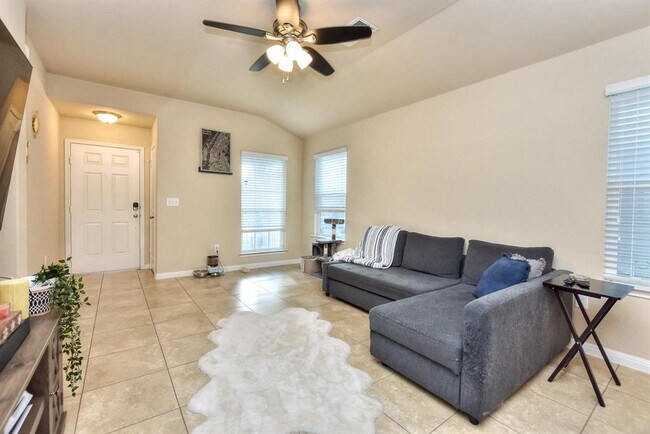 Foto del edificio - 404 Craters of the Moon Blvd