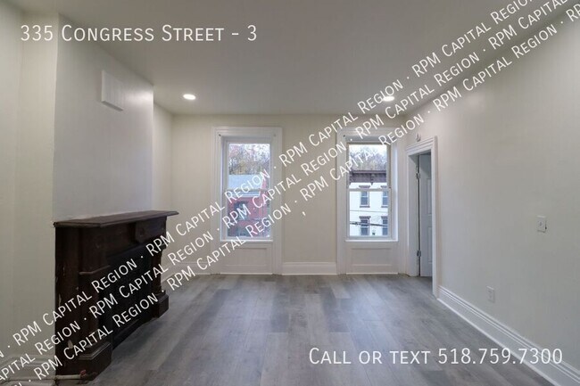 Foto del edificio - 335 Congress St